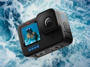 CAN YOU SNORKEL WITH A GOPRO? AND, CAN YOU USE A GOPRO FOR SCUBA DIVING?