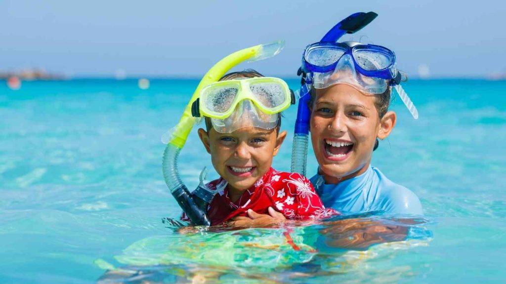 THE BEST SNORKEL GEAR FOR KIDS NEEDS TO BE SAFE, COMFORTABLE AND AFFORDABLE