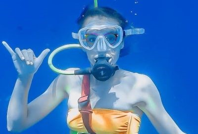 Can you snorkel with contacts? Or is it dangerous? 3 critical eye-saving informative solutions to the basic answers.